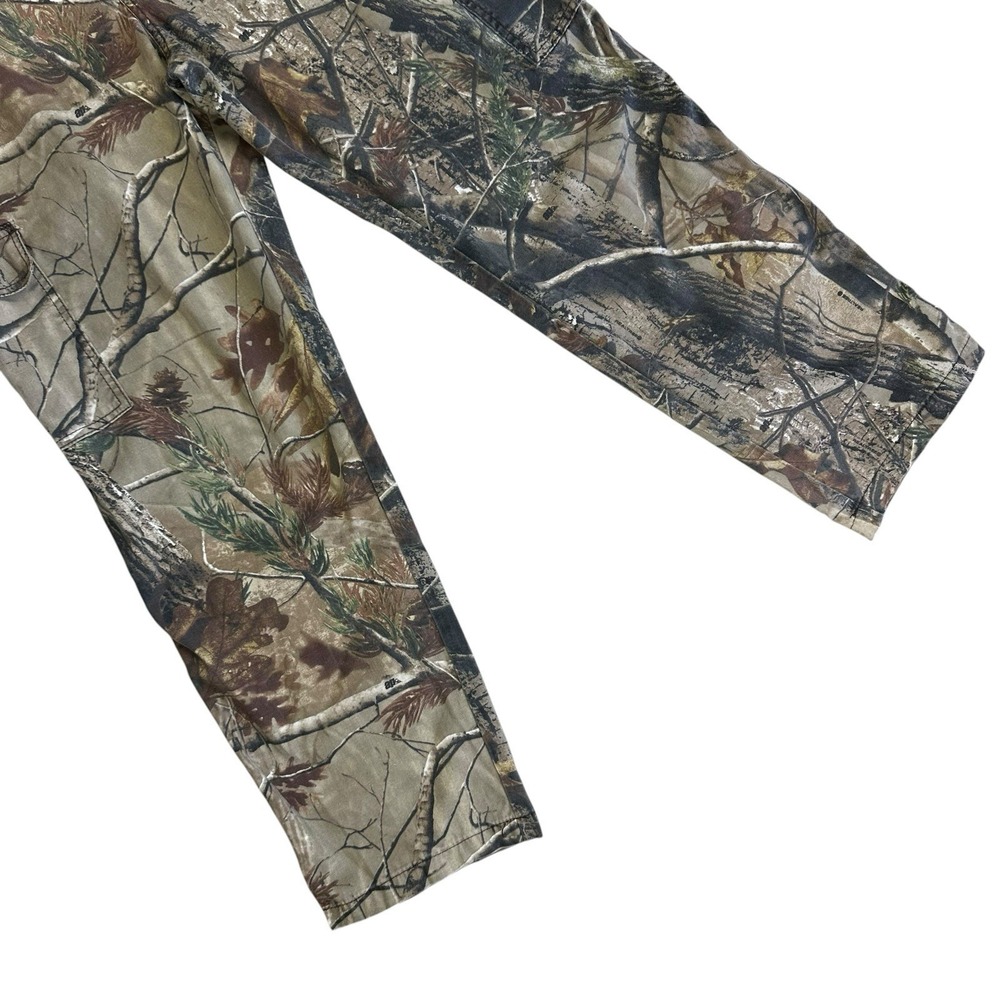 Realtree AP Camo Cargo Pants Men 38x31 Adjustable Sides Woods Hunting Shooting - Picture 3 of 9